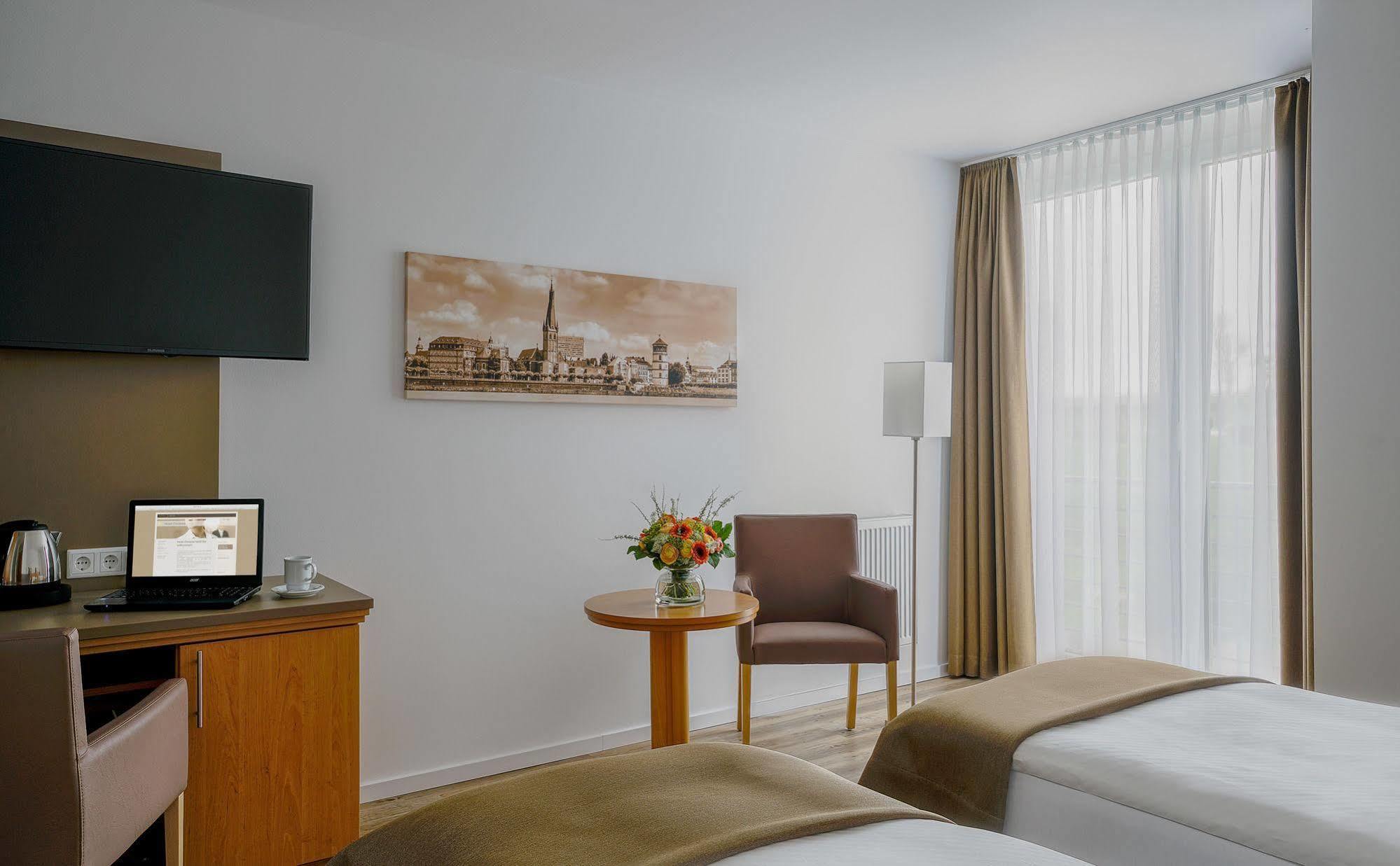 Hotel Chrisma 뒤셀도르프 외부 사진